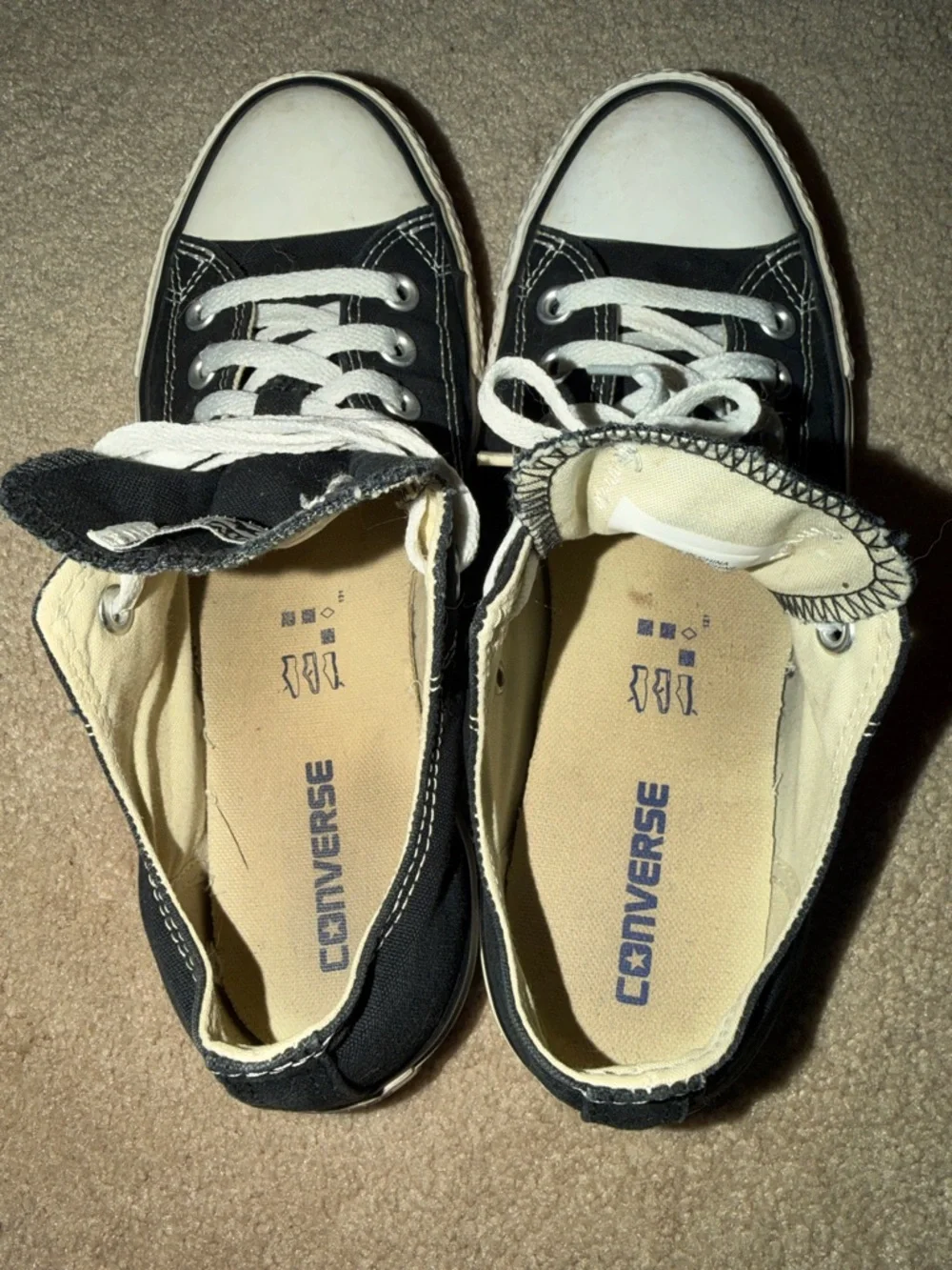 Converse Unisex Chuck Taylor All Star Low Top Canvas Sneakers - Picture 5 of 6